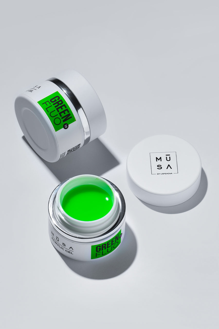 Akrigelis nr.19 - green fluo