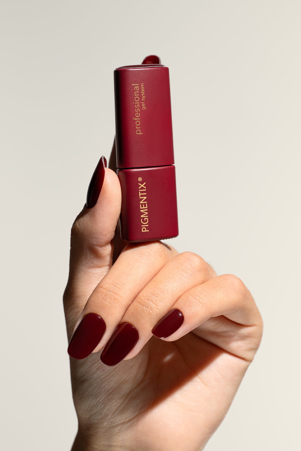 Pigmentix gelinis lakas Rouge Noir 002